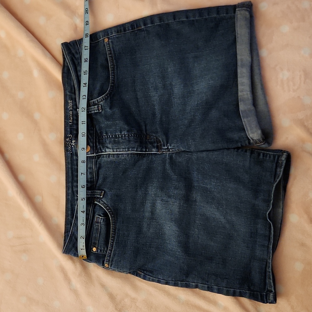 CLOSING UP SHOP!!!!     Riders by Lee Jean Shorts - Picture 2 of 6